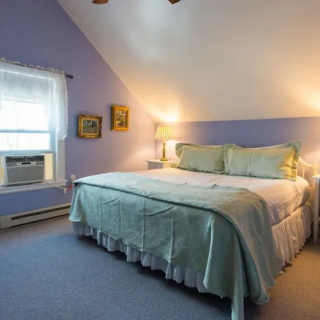 Clark House Inn